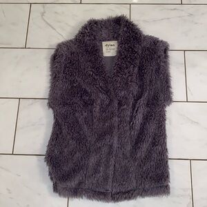 Fuzzy grey Dylan sleeveless vest
